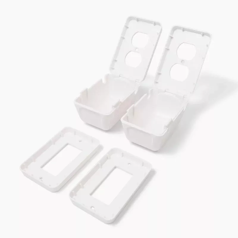 Regalo White Plastic Outlet Cover 2 pk